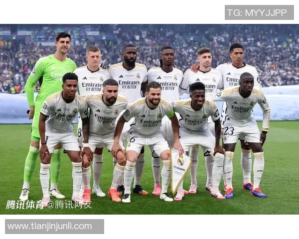 深度剖析上海网球队运营策略与欧冠足球发展趋势 深度剖析上海网球队运营策略与欧冠足球发展趋势