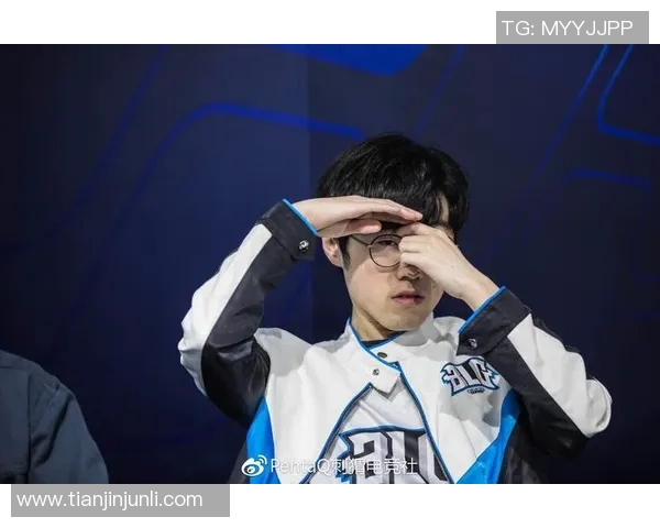 深入解析BLG战队的默契配合与战略布局揭秘实时数据